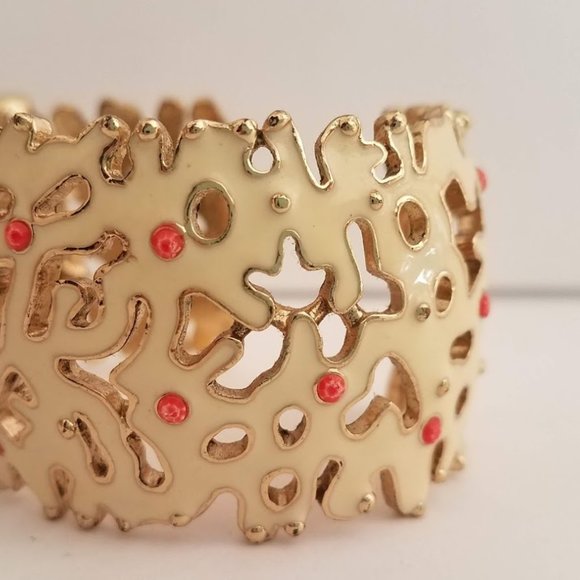 Lilly Pulitzer Siesta Coral Cuff - Picture 5 of 8